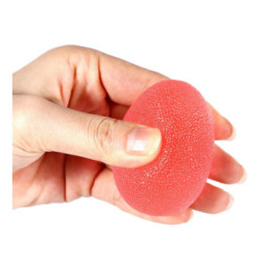Alternative view of Huevo ejercitador de dedos y mano