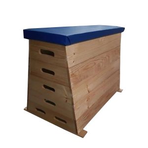 Cajón salto piramidal